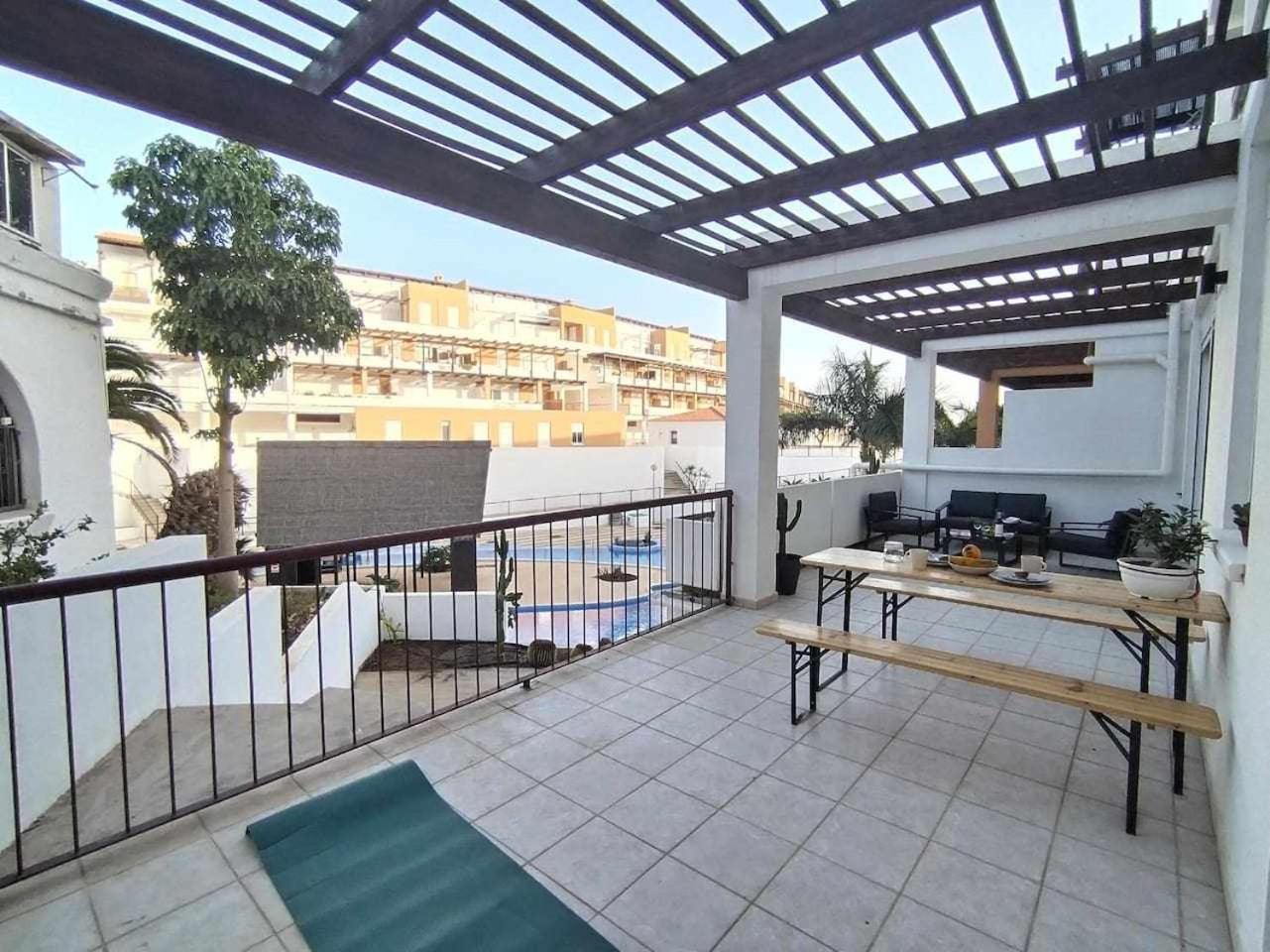 Rentenerife Magec Swing & Sun Amarilla Golf San Miguel de Abona Bagian luar foto