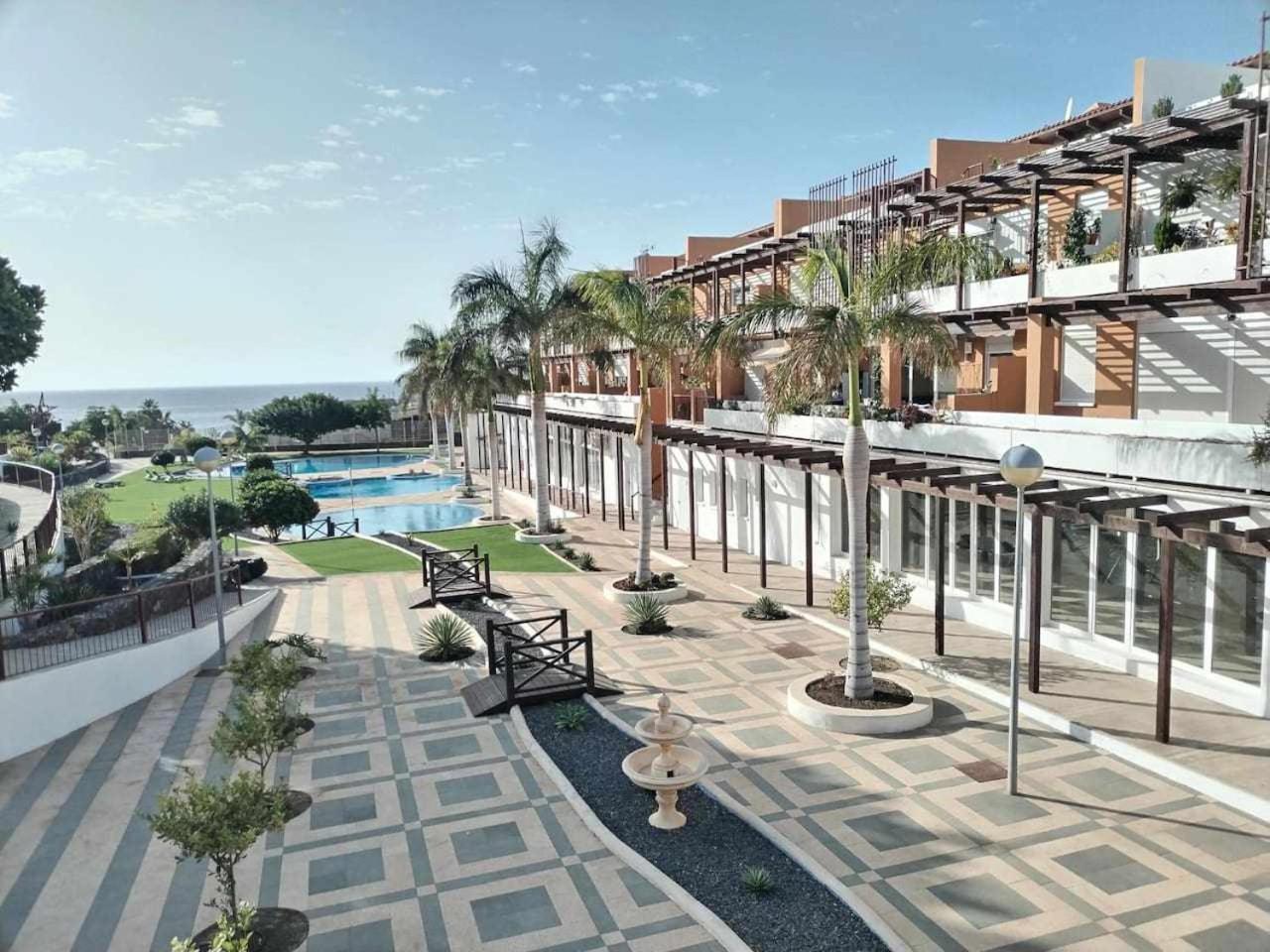 Rentenerife Magec Swing & Sun Amarilla Golf San Miguel de Abona Bagian luar foto