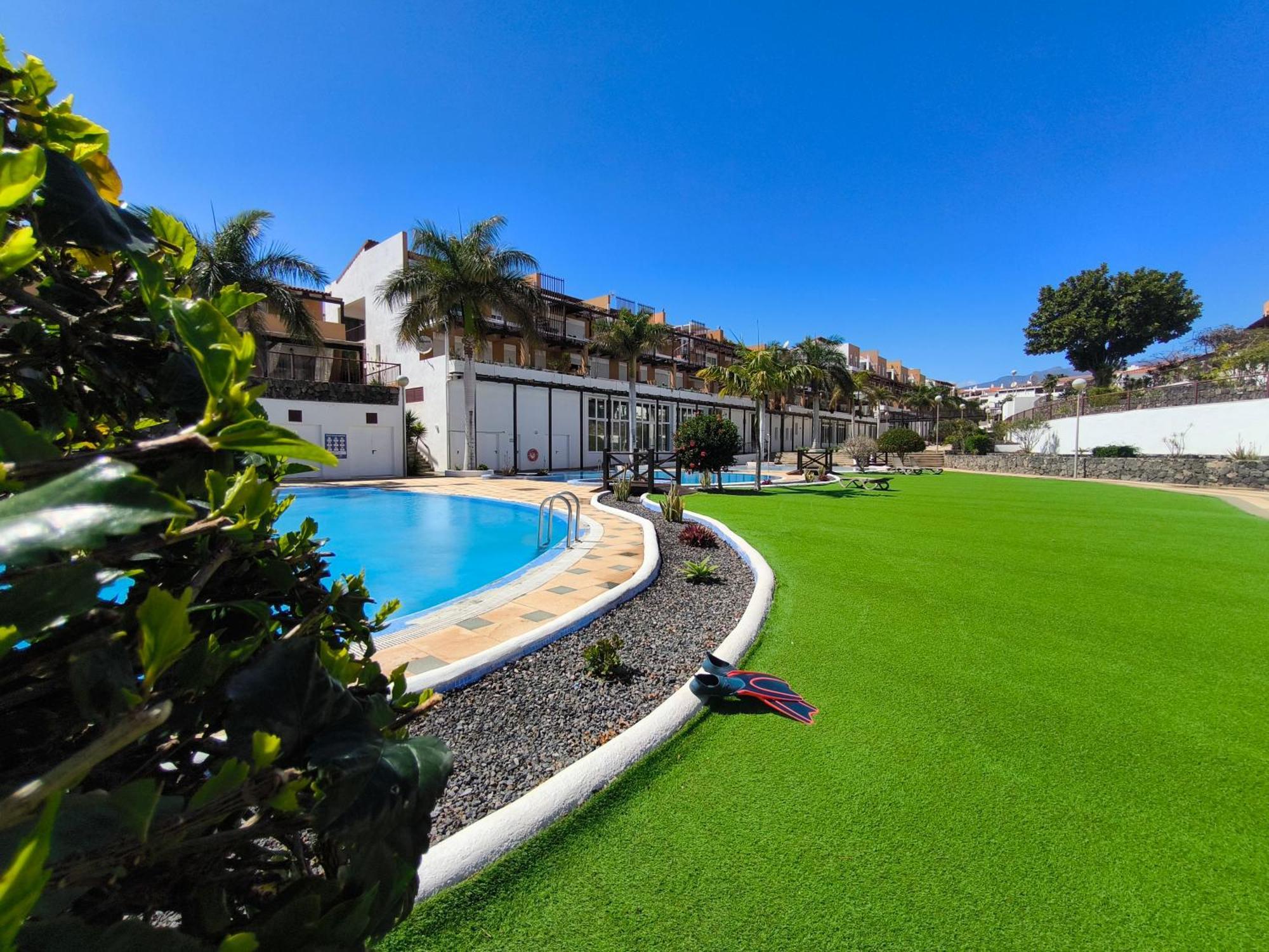 Rentenerife Magec Swing & Sun Amarilla Golf San Miguel de Abona Bagian luar foto